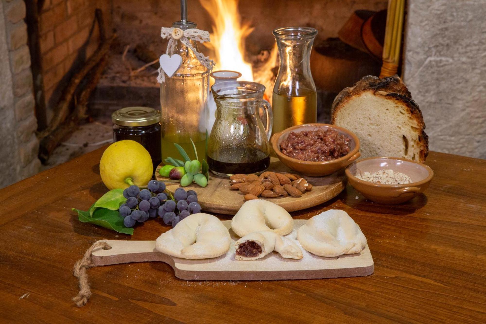 Agriturismo Terra E Sapori Campodipietra Bagian luar foto