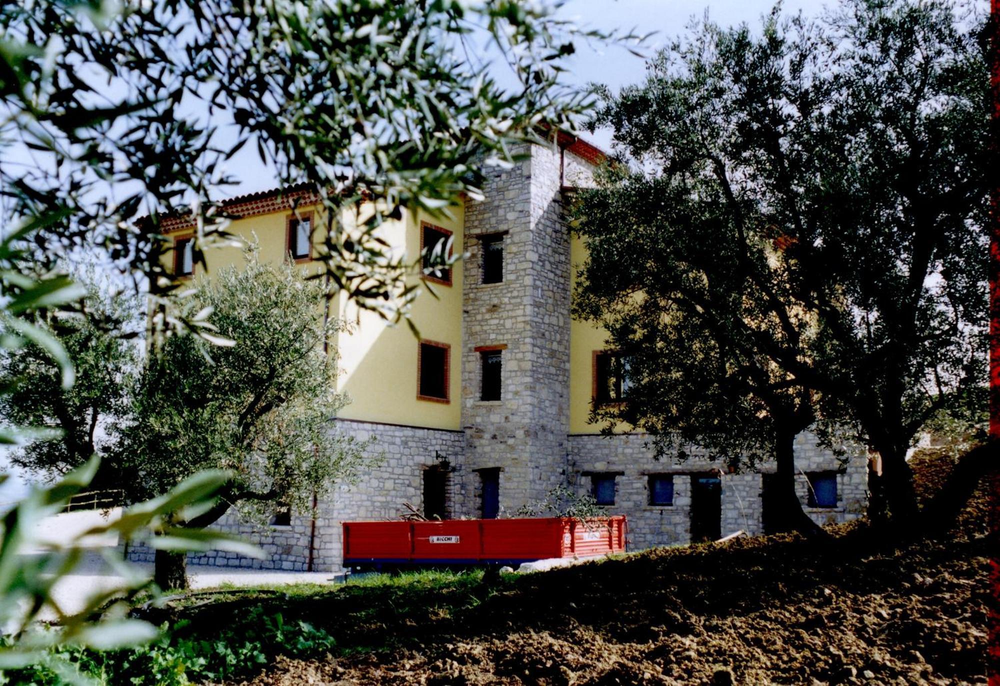 Agriturismo Terra E Sapori Campodipietra Bagian luar foto